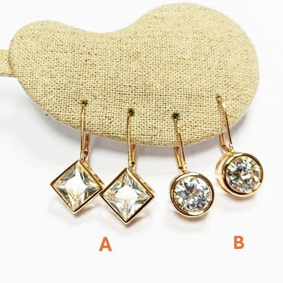 Zircon Cube ou Ronde, Boucles d'oreilles, Boucles Dormeuses Plaqué Or 18K avec Pierre Zircon Facettée - Bijou Minimaliste Cadeau élégant.